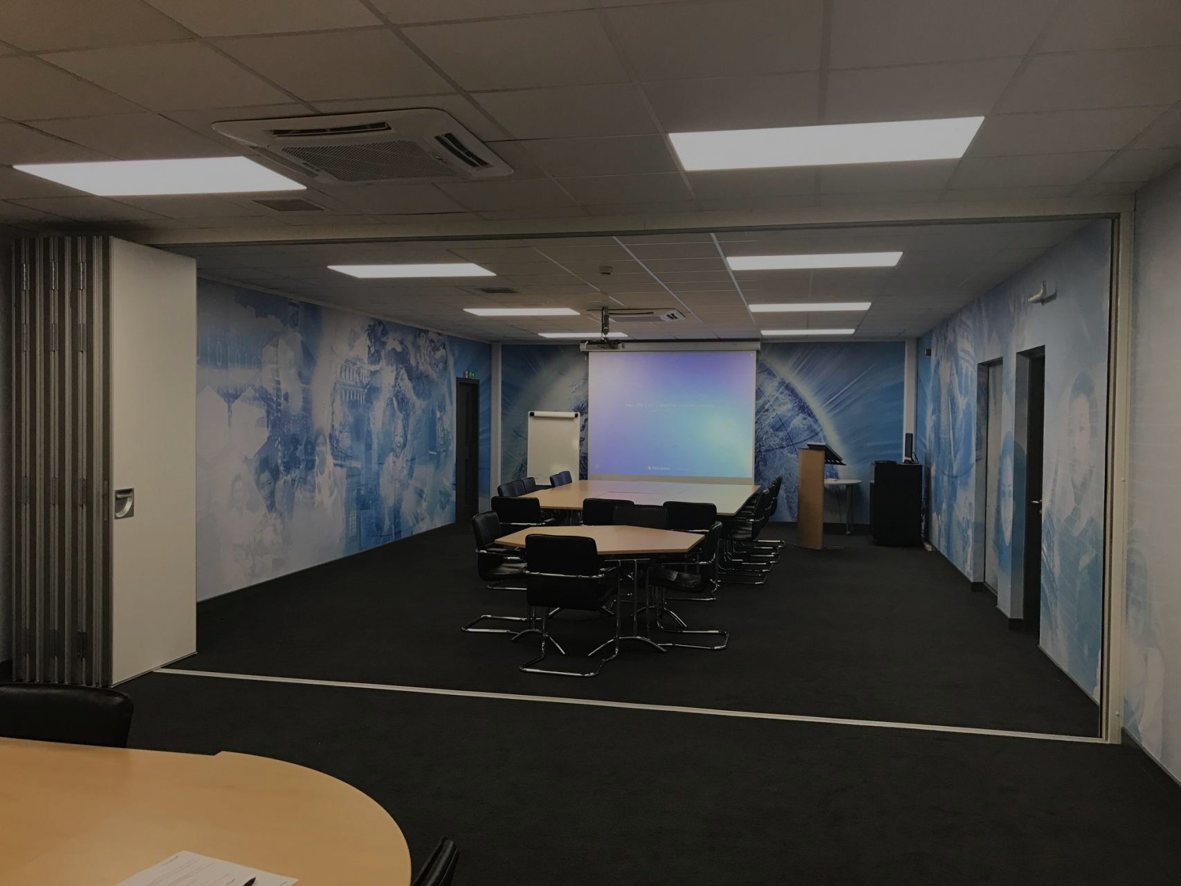 Folding Walls